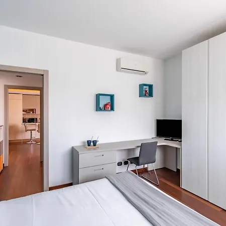 Duke - - By Host4u * San Donato Milanese