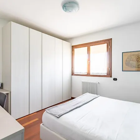 Duke - - By Host4u San Donato Milanese